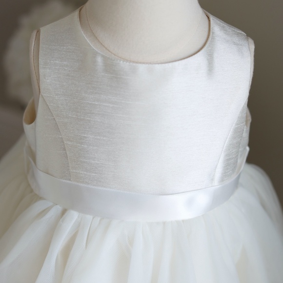 Ivory Flower Girl Dress Dupioni Silk Blend Special Occasion New With Tag - Picture 2 of 8